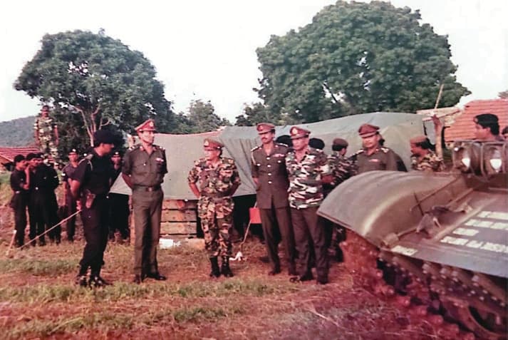 Photograph 090 from Beyond Rank